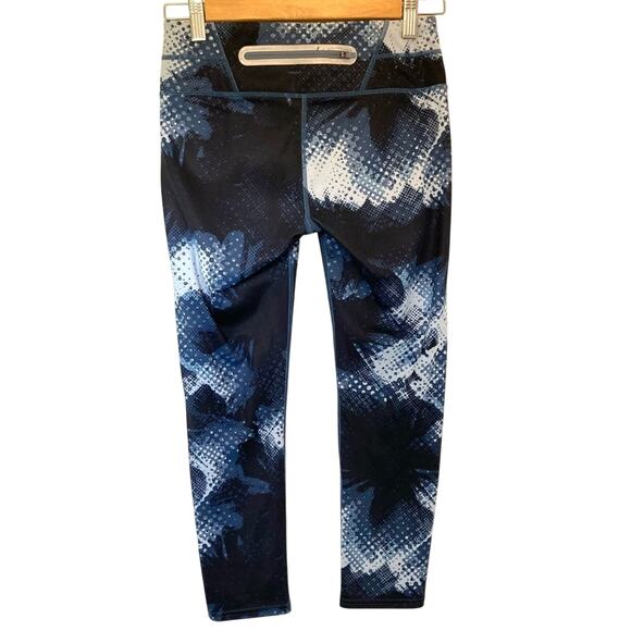 ATHLETA Capri Leggings Size XS Electric Sonar‎ Blue Yoga Running Active Athletic - Picture 3 of 8